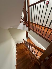 eskailerak 2